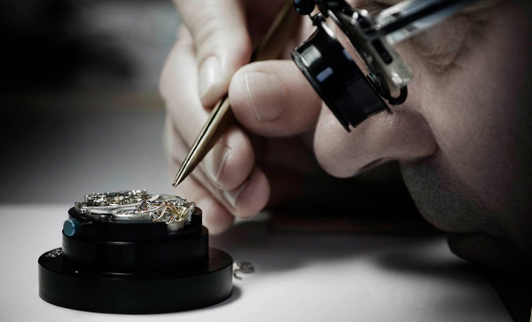 手表加工不止13道嚴苛的質檢工序，穩達時為品質護航