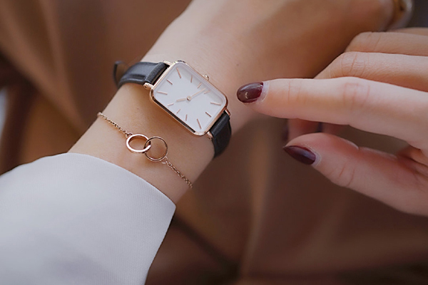 簡約方殼皮帶腕表-穩達時廠家品質供應