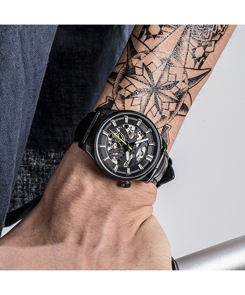 6770跨境精鋼機械手表鏤空表盤夜光休閑男士手表廠家推薦