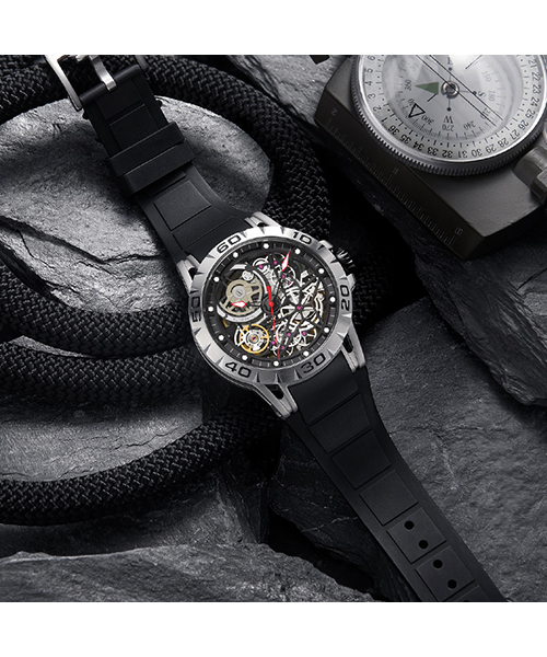 6778鏤空運(yùn)動(dòng)休閑男士全自動(dòng)機(jī)械手表廠家一手貨源